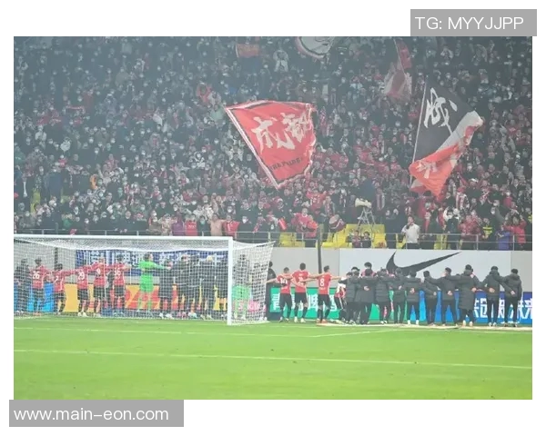 揭开足球黑店的神秘面纱探寻背后的黑幕与真相