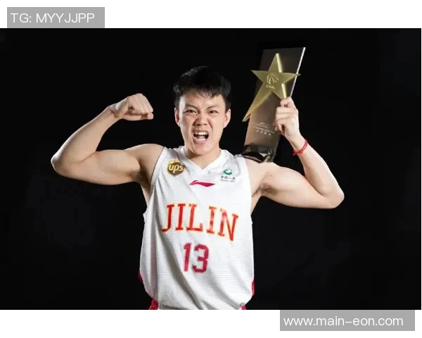 CBA全明星三分赛原帅展现绝对实力成功卫冕四年内三度夺得三分王称号